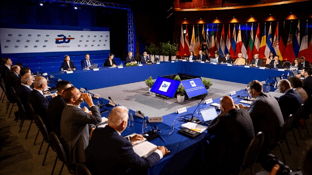 EU STARTS PLANNING A NEW STRATEGY FOR THE DEVELOPMENT OF ITS MARITIME SECTOR