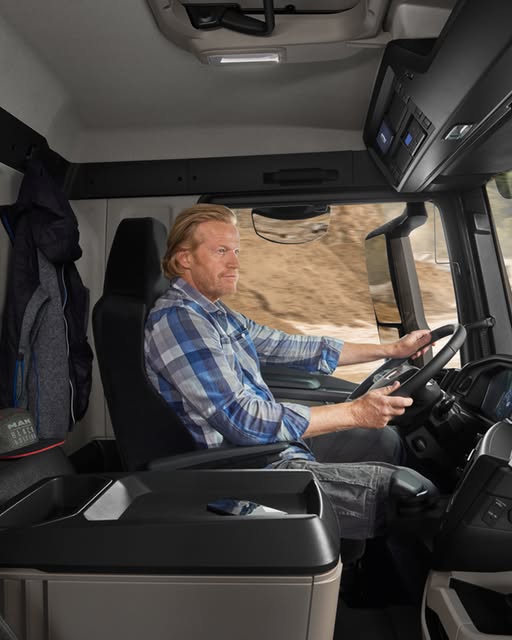 TRUCKS WILL BE ABLE TO OVERTAKE AT NIGHT