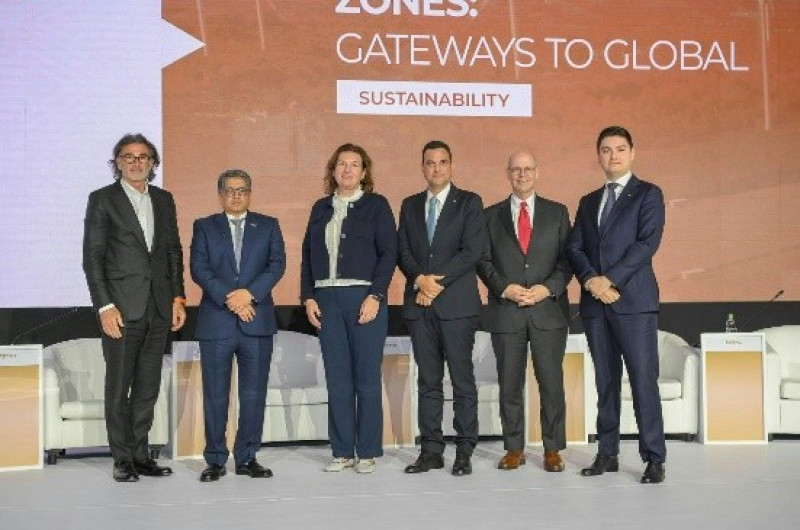 DIGITALIZATION: REDEFINING THE FUTURE OF TRADE AND CONNECTIVITY