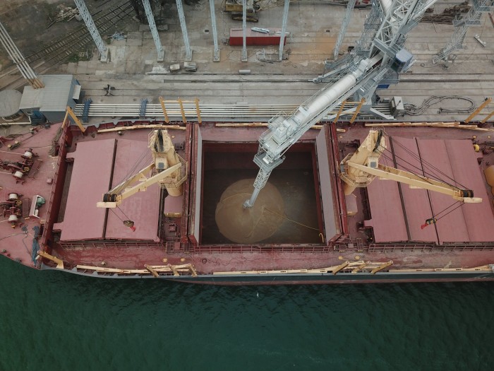 Risoil планує будівництво двостороннього пірсу в порту Чорноморськ Risoil планує будівництво двостороннього пірсу в порту Чорноморськ