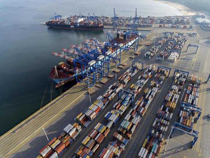 The port of Gdansk has launched a service to help Ukrainian companies export