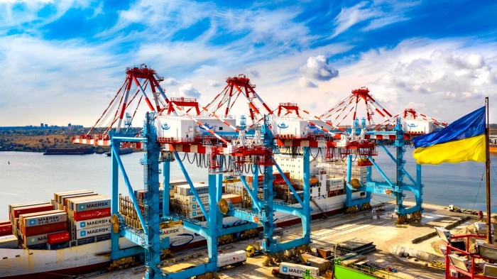 DP World отримав контроль над ТІС-Контейнерний термінал DP World отримав контроль над ТІС-Контейнерний термінал