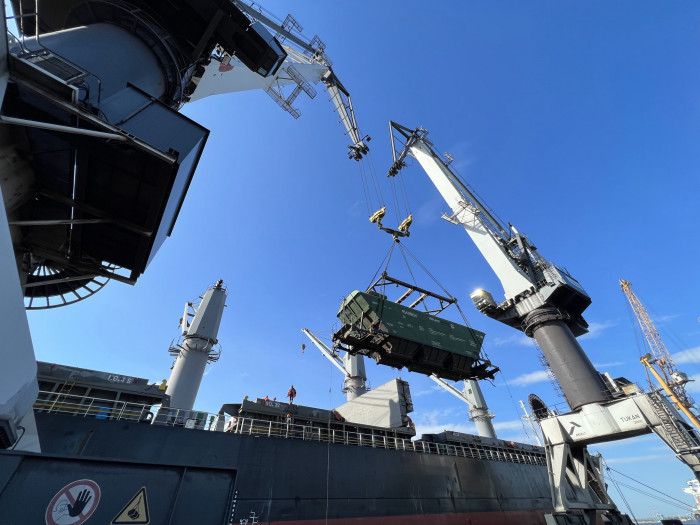 The transit of Ukrainian agricultural products through Poland in a month is equal to the daily volume of exports through ports The transit of Ukrainian agricultural products through Poland in a month is equal to the daily volume of exports through ports