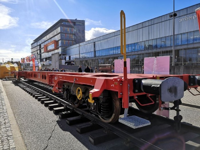 DB Cargo представив модульний вантажний вагон на виставці TRAKO 2021