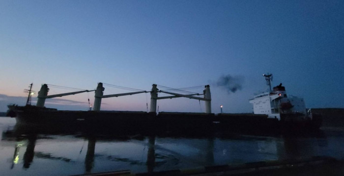 Перше судно з зерном для Продовольчої програми ООН вийшло з порту Південний (фото) Перше судно з зерном для Продовольчої програми ООН вийшло з порту Південний (фото)