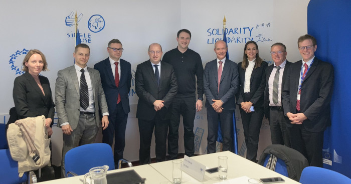 Дано старт розробки попереднього ТЕО щодо з’єднання ЄС з Україною євроколією