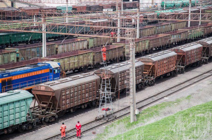 Ukrzaliznytsia" renegotiated international transportation contracts with 27 companies from the EU Ukrzaliznytsia" renegotiated international transportation contracts with 27 companies from the EU