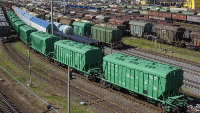 The Ministry of Agrarian Policy has published the conditions for transit of Ukrainian food through Hungary