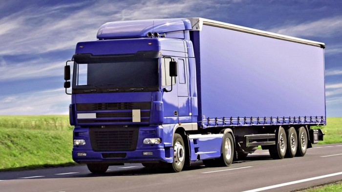 В Україні з 1 червня вводиться обмеження на рух вантажівок