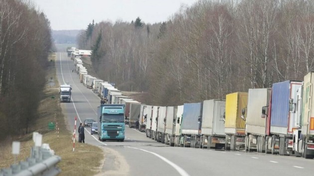 В Україні хочуть встановити плату за проїзд для вантажівок з іноземною реєстрацією В Україні хочуть встановити плату за проїзд для вантажівок з іноземною реєстрацією