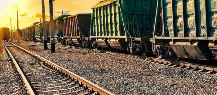 Прем&#039;єр-міністра закликають не допустити чергового підвищення з / д тарифів