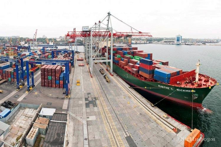 Порти Маріуполь і Ізмаїл з початку року обробили по 1 млн тонн вантажів кожен Порти Маріуполь і Ізмаїл з початку року обробили по 1 млн тонн вантажів кожен