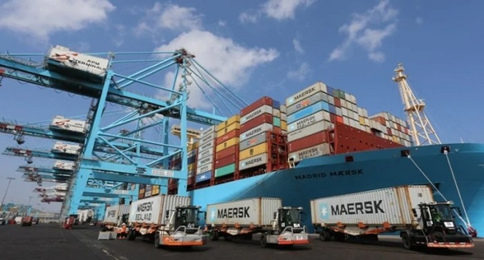 Maersk повысил прогноз по глобальному контейнерному рынку