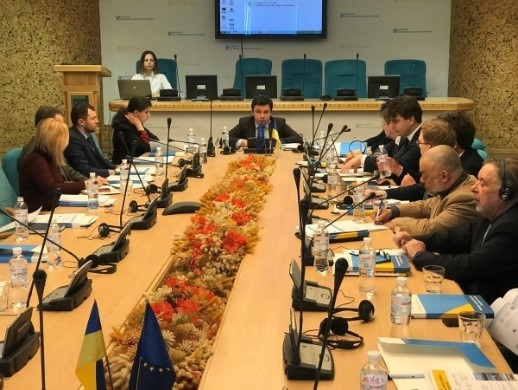 Внедрение перспективных проектов ГЧП в дорожной отрасли позволит быстрее обновить сеть автодорог в Украине, - Владислав Криклий