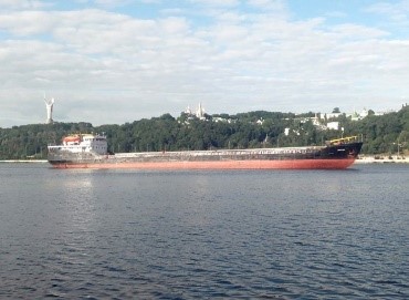 По Днепру в Киев планируют доставлять грузы из стран Персидского залива