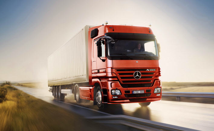 Гончарук доручив встановити цілодобовий ваговий контроль на дорогах Запорізької області