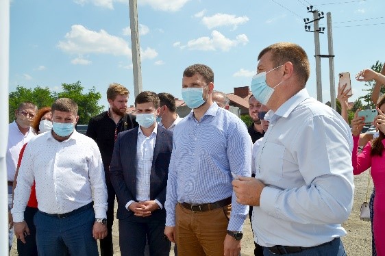 У цьому році у Львівській області буде відновлено в 10 разів більше доріг, ніж у 2019-му, - Владислав Криклій У цьому році у Львівській області буде відновлено в 10 разів більше доріг, ніж у 2019-му, - Владислав Криклій